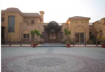 Villas For sale - 4 rooms