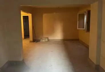 Apartments For sale - 2 rooms - floor 4