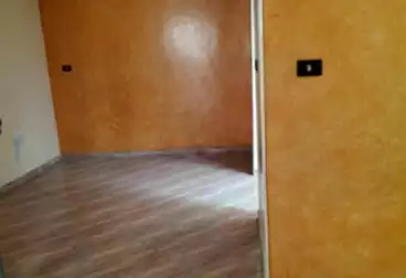 Building For sale - 3 rooms