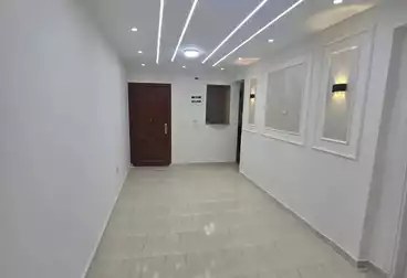 Apartments For sale - 2 rooms - floor 8