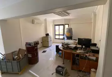 Corporate Branch For rent - 3 rooms - floor 1