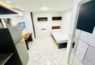 Furnished Apartment For sale - 5 rooms - floor 3