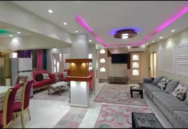 شقق مفروشة للبيع - 3 غرف - بالدور 9