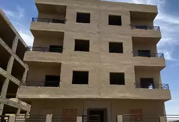 Apartment with Garden For sale - 3 rooms - floor 0