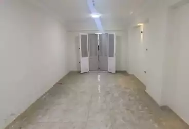 شقق للبيع - 3 غرف - بالدور 1