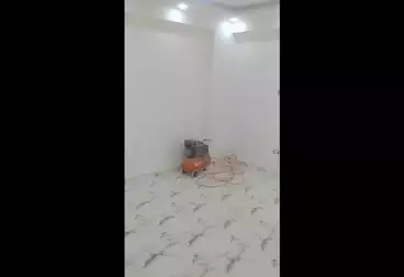 undefined undefined - 2 rooms - floor 8
