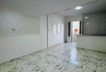 Apartments For sale - 1 rooms - floor 1