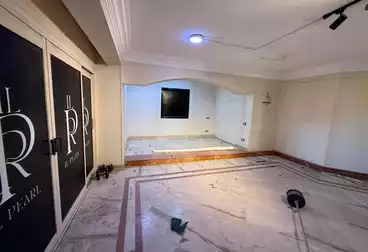 Apartments For rent - 4 rooms - floor 7