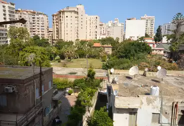 Apartments For sale - 3 rooms - floor 5