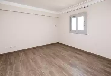 Apartments For sale - 4 rooms - floor 15