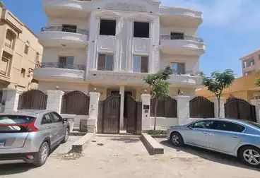 Apartments For sale - 3 rooms - floor 2