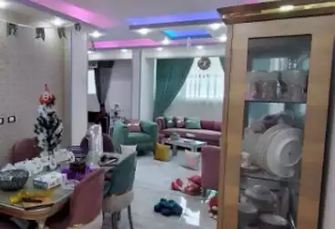 Apartments For sale - 2 rooms - floor 6
