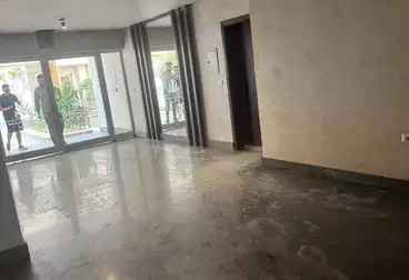 Apartments For sale - 2 rooms - floor 1