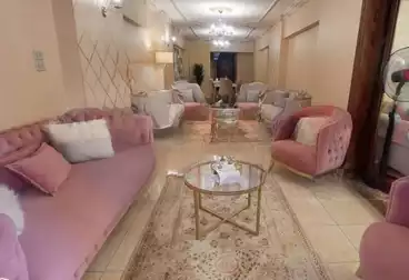شقق للبيع - 3 غرف - بالدور 1