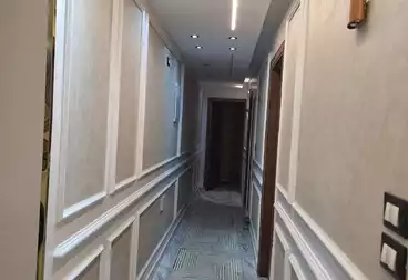 Furnished Apartment For sale - 3 rooms - floor 9