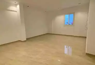 Apartment with Garden For sale - 4 rooms - floor 0