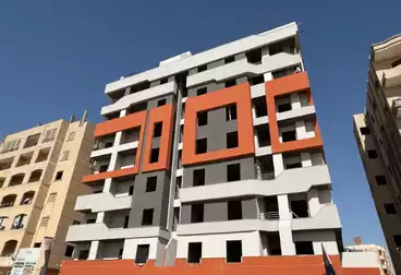 Apartment with Garden For sale - 3 rooms - floor 0