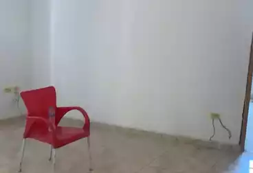 Apartments For sale - 2 rooms - floor 5