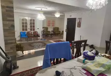 Apartments For sale - 3 rooms - floor 1