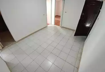 undefined undefined - 2 rooms - floor 6