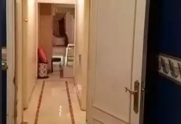 شقق للبيع - 3 غرف - بالدور 1