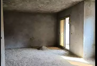 Apartments For sale - 3 rooms - floor 1