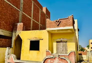 House / Home For sale - 3 rooms