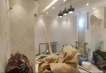 شقق للبيع - 3 غرف - بالدور 1
