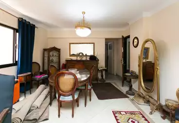 Apartments For sale - 2 rooms - floor 3