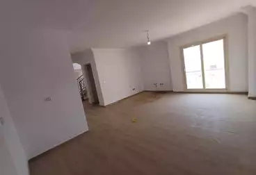 Apartments For rent - 5 rooms - floor 5