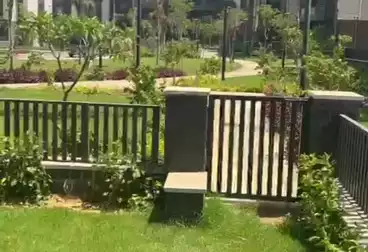 Apartment with Garden For sale - 2 rooms - floor 0