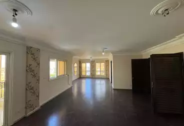 Apartments For sale - 3 rooms - floor 5