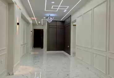 Apartments For sale - 3 rooms - floor 1