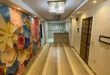 Apartments For sale - 2 rooms - floor 4