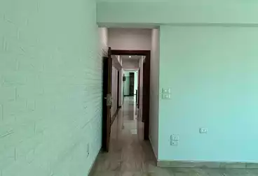 Apartments For sale - 3 rooms - floor 2