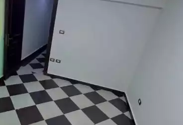 Apartments For sale - 3 rooms - floor 1