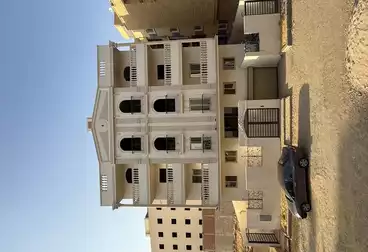 Apartment with Garden For sale - 3 rooms - floor 0