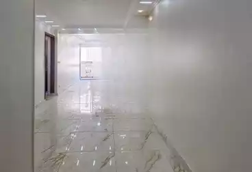 Apartments For sale - 3 rooms - floor 4