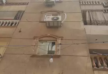 تجاري للبيع