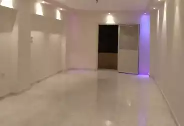 Apartments For rent - 3 rooms - floor 12