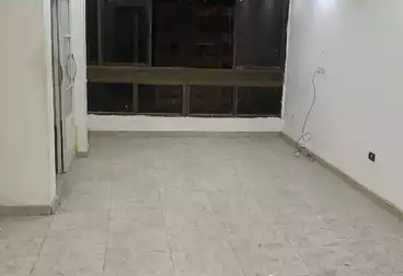 Apartments For rent - 3 rooms - floor 9