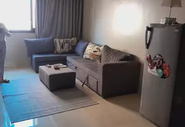 Furnished Apartment For sale - 2 rooms - floor 6