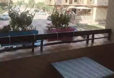 Apartments For sale - 3 rooms - floor 1