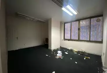 Offices For rent - 5 rooms - floor 1