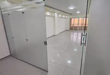 Administrative For rent - 3 rooms - floor 2