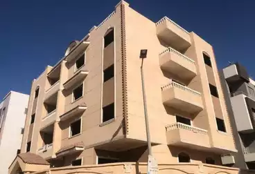 Apartments For sale - 4 rooms - floor 0