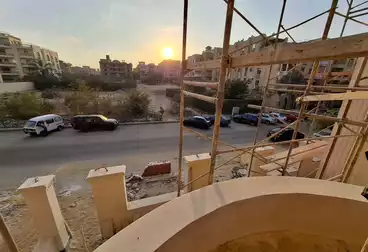 Apartments For sale - 3 rooms - floor 2