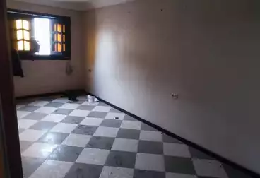 Apartments For sale - 2 rooms - floor 5