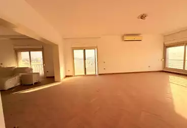 Administrative For rent - 5 rooms - floor 6