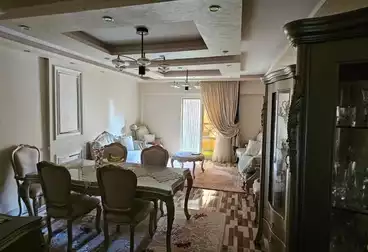 Apartments For sale - 3 rooms - floor 8